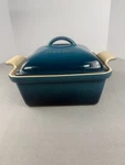 Creuset Heritage Shallow Square Casserole Dish With Lid Color Deep Teal. Fixed Price $75.00.