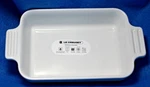 Le Creuset 18CM Rectangular Baking Dish Stoneware White 7" X 5". Fixed Price $26.99.