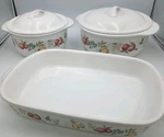 Corelle Coordinations Stoneware Piece Set (9X13 In, 1.5 Qt, & 2.5QT) Oven Safe. Fixed Price $45.00.