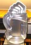 Nice Looks Unused Wilton Novelity Golf Bag & Clubs Cake Pan 2105-1836. Fixed Price $12.99.