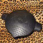 Pampered Chef Black Cooker Large Microwave Steamer Strainer 2 Quart 1431. Fixed Price $29.99.