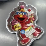 Wilton Cake Pan Elmo With Ice Cream Cone Has Insert Instructions Birthday 1996. Fixed Price $24.99.