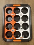 12 Cup Muffin Tray Le Creuset Toughened Non-stick Metal Bakeware Pan Nwt 16X23. Fixed Price $80.99.