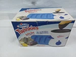 Hostess Twinkies Bake Set With Chocolate Melting Pot Silicone Pan Dipping Baking. Fixed Price $30.00.