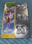 Wilton Bunny Cookie Pan New. Fixed Price $15.00.