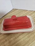 Le Creuset Heritage Covered Butter Dish Cerise Cherry Stoneware Lid 2-PC. Fixed Price $39.20.