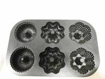Nordicware Multi Mini Bundt Pan 6 Cups Heavy Cast Aluminum. Fixed Price $24.61.
