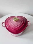 Creuset Cocotte D'amour Berry 20CM Heart Loop Handle Cast Iron 2QT. Fixed Price $525.00.