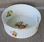 Vintage Andrea By Sadek Fruit Oven Table Casserole Dish 7333. Fixed Price $12.25.
