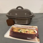 Pampered Chef Deep Covered Baker Gray Casserole Stone Dish Lid 1437 Recipes Book. Fixed Price $67.96.
