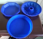 3-LEKUE Silicone Bundt Pan And Cake Molds Blue. Fixed Price $17.99.