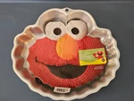 Wilton Cake Pan Elmo -2105-3461. Fixed Price $9.94.