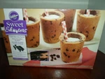 Wilton Cookie Shot Glass Pan 6-CAVITY Non Stick Baking Makes Cups Yummm. Fixed Price $10.99.