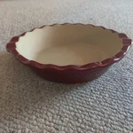 Pampered Chef - Family Heritage Stoneware Deep Dish Pie Plate. Fixed Price $17.50.