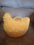 Temp-tations Tara Temptations Yellow Polka Dot Chicken Hen Nest 2 Qt Baker. Fixed Price $37.00.