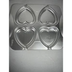 Wilton 4 Count Mini Heart Pan Baking Cupcake Valentines Day, 2105 0537. Fixed Price $5.18.