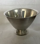 Vintage Parrish's Magic Mold Baking Pan. Doll Cake. Fixed Price $6.00.