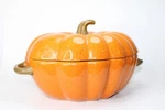 10 Strawberry Street Pumpkin Baking Dish With Lid Artisan Collection Orange. Fixed Price $49.99.