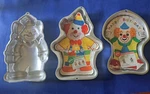 3 Clown Wilton Cake Pans 2105-9401 * 2105-6711 2105-572. Fixed Price $12.00.
