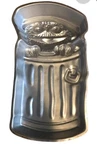 Wilton Sesame Street Oscar The Grouch Muppets 1977 Cake Pan Mold Free Shipping. Fixed Price $25.97.