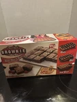 Perfect Brownie Pan Set, As Seen On Tv, New In Box, Makes 18 Treats. Fixed Price $15.00.