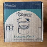 Pampered Chef Stoneware Crock, Green, #1308. Fixed Price $12.95.