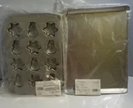 New Pampered Chef Winter Snowman Snowflake Cake Pan 100022 & Cookie Sheet 1521. Fixed Price $59.99.