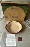 Pampered Chef 1332 9" Deep Dish Pie Plate Traditions Collection - New!. Fixed Price $54.99.