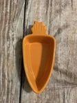 Chantal 93-CA22 Carrot-shaped, Orange-glazed Bakeware Dish 1 Cup. Fixed Price $8.99.