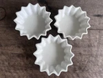 Chantal 93-SU13 White 1.5 Cup 14 Points Star Shaped Stoneware Bowls Set Of. Fixed Price $45.00.