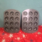 Wilton Mini Donut Baking Pans Non-sticking 12 Spaces Size Set Of Kitchen. Fixed Price $18.00.