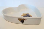 Bia Cordon Bleu Heart-shape Baking Dish W/ Grapes Oven Microwave Freezer Safe. Fixed Price $13.68.