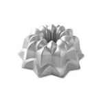 Nordic Ware Vintage Star Bundt Pan. Fixed Price $42.00.