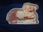New Vintage Wilton Lovable Lamb Cake Pan With Instruction Book, 2105-2514. Fixed Price $19.99.