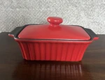 Crockpot Red Stoneware Rectangle Bake Pan With Lid. Fixed Price $12.79.
