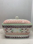 Temptations Porcelain Old World Confetti Bread Box With Lid By Tara. Fixed Price $40.50.