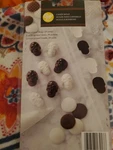 Wilton Mini Skulls 24 Cavity Candy Melts Mold Halloween. Fixed Price $8.99.