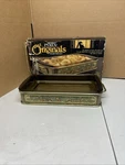 Pyrex Originals Fireside Bakeware Qt Brown Gold Casserole W/metal Server 2325F. Fixed Price $17.25.