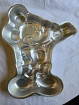 Vintage Wilton Mickey Mouse Cake Pan 1995 Disney Full Body Retired # 2105-3601. Fixed Price $5.95.