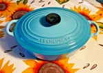 Le Creuset Dutch Oven #23 Turquoise Blue Barely Used Euc. Fixed Price $150.00.