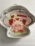 Vintage 2003 Wilton Strawberry Shortcake Pan 2105-7040. Fixed Price $18.99.