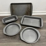 Lot Of Circulon Nonstick Baking Pans Sheets Cake Round Loaf Bread. Fixed Price $44.99.