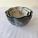 Temptations By Tara Gray Floral Lace Scalloped Edge Hand Painted Nesting Bowls. Fixed Price $34.99.