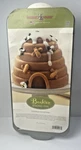 New Nordic Ware Beehive Cake Pan Platinum Collection 10 Cups Made Usa. Fixed Price $23.96.